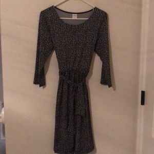 Comfortable, classic dress.